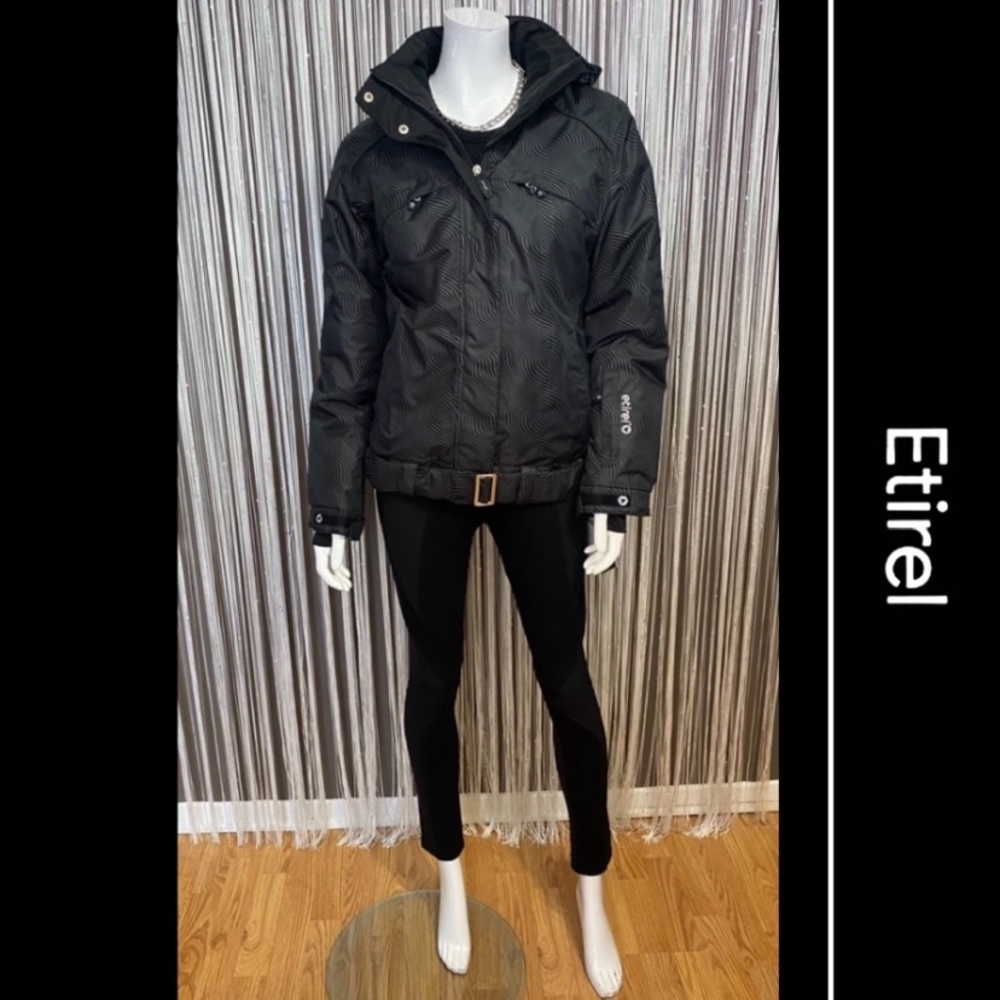 🔻SALE🔻ETIREL🔹NEW WITH TAG